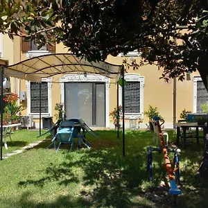 La Magnolia , Verona Italia