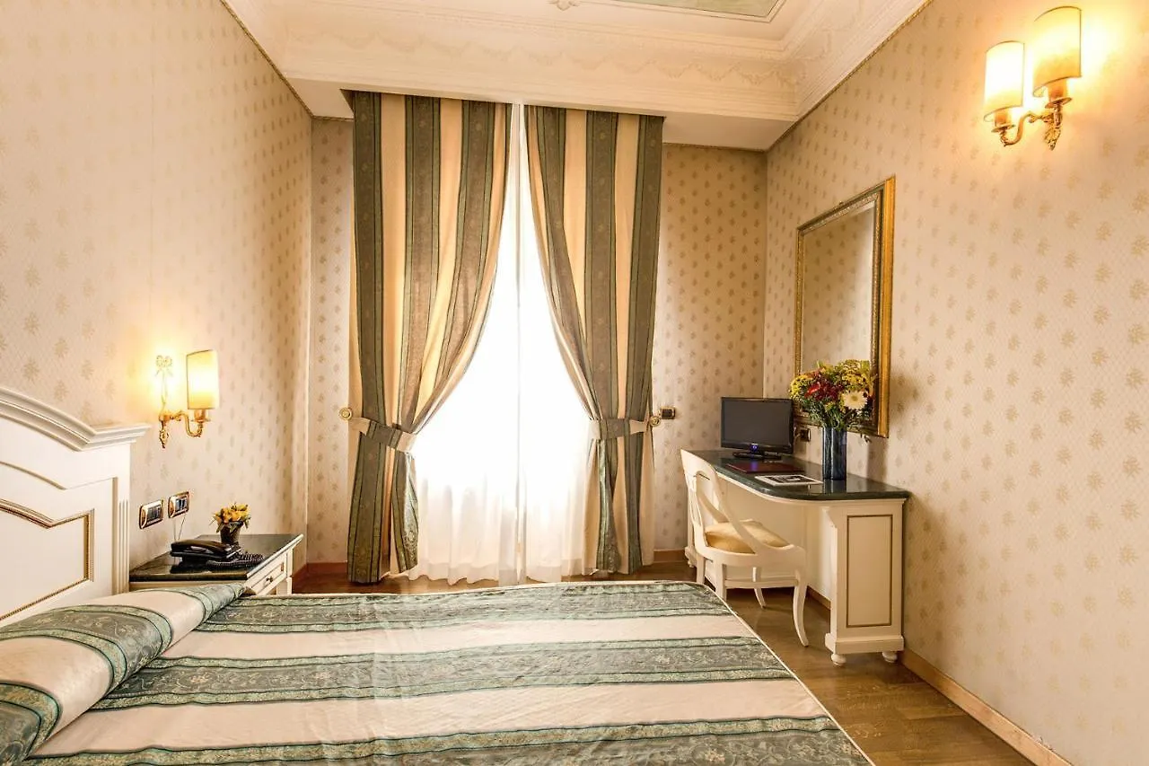 ***  Hotel La Lumiere Di Piazza Di Spagna Rome Italy