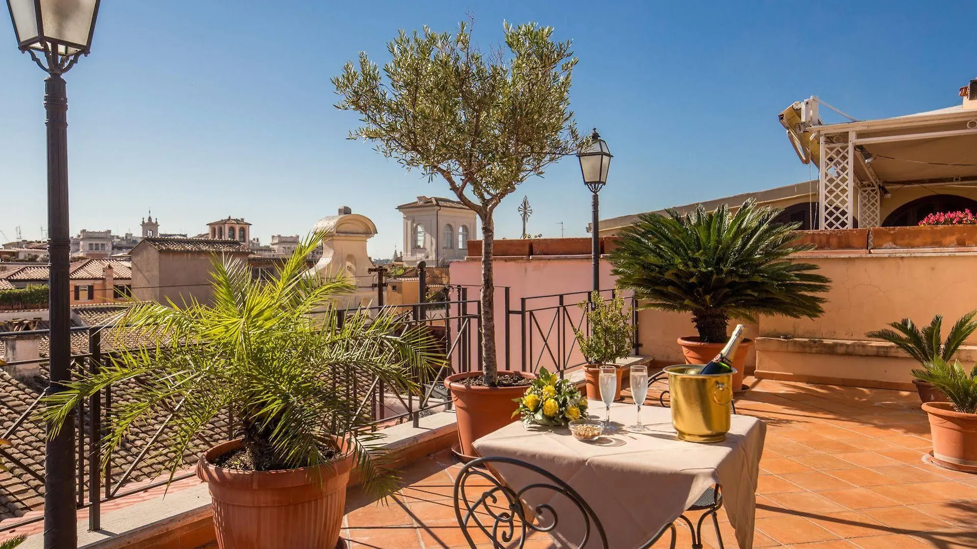 ***  Hotel La Lumiere Di Piazza Di Spagna Rome Italy