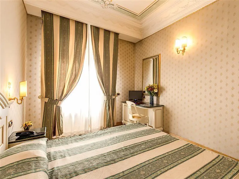 Hotel La Lumiere Di Piazza Di Spagna Rome